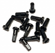 nipl 12mm černý